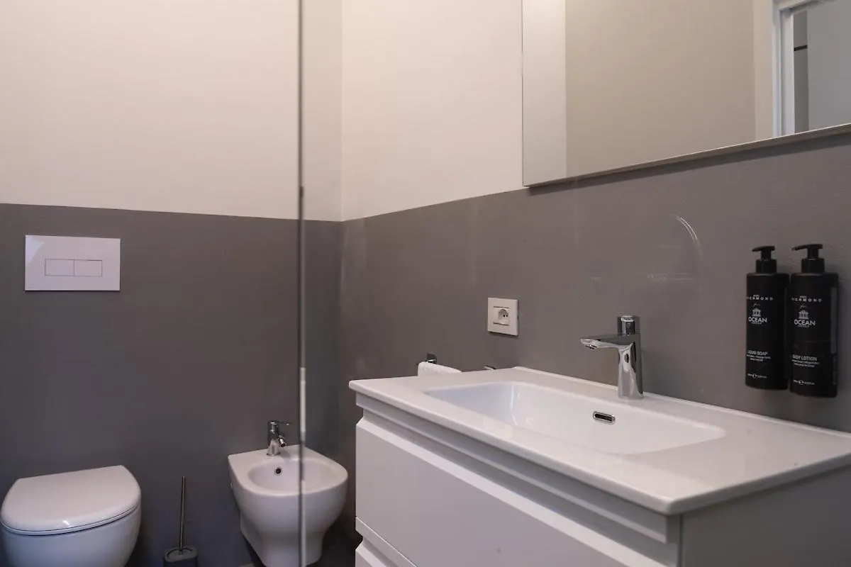 Arnaldo Design Apartment Brescia 0*,  Italy